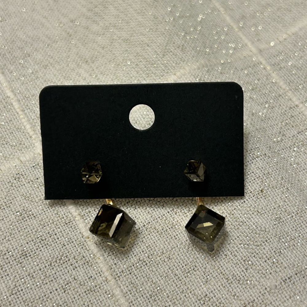 Elegant Black and Gold Earrings